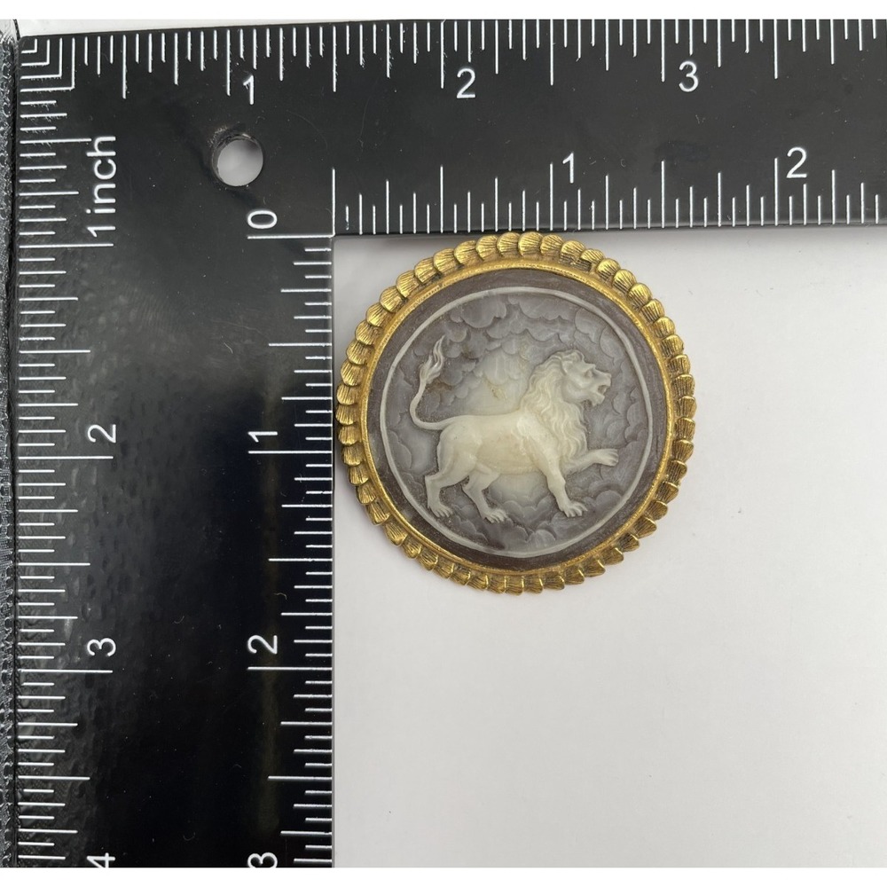 Vintage Cameo Brooch Lion Round Pin - Picture 4 of 5